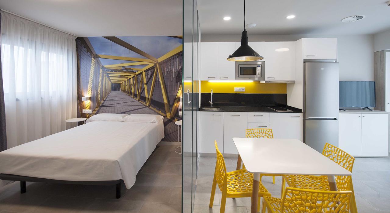 ויטוריה-גאסטייז Apartamentos Divan מראה חיצוני תמונה